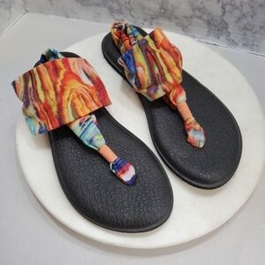 Sanuk Yoga Shoes Size 7 Fabric Tie dye upper Slip on Comfort‎